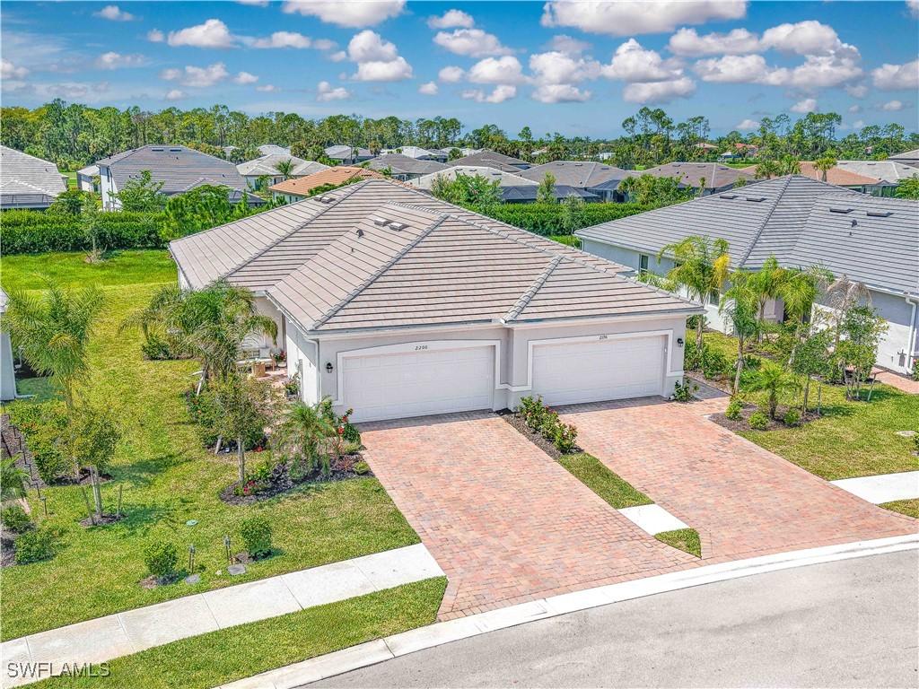 2200 Dragonfruit Way, Naples, FL 34120