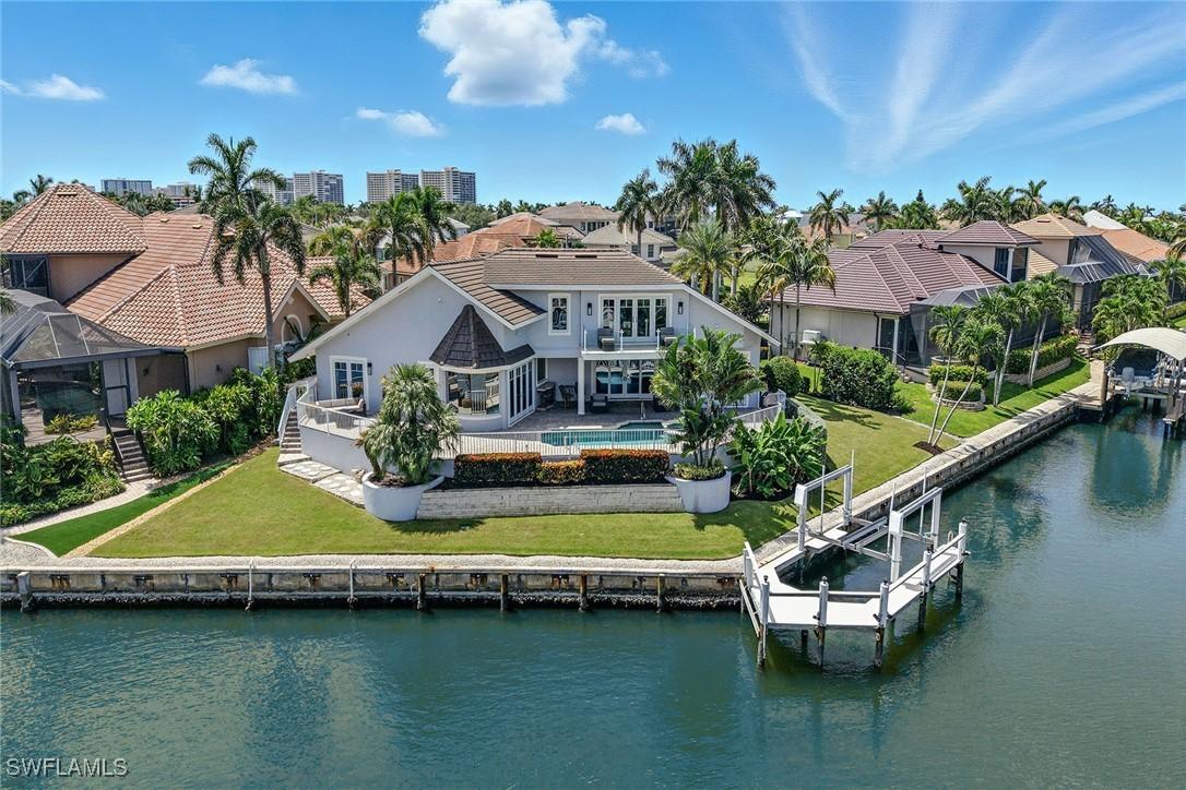 482 Clifton Ct., Marco Island, FL 34145