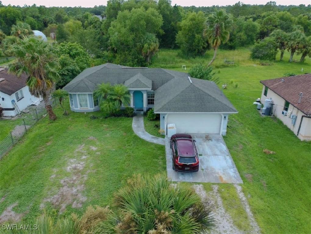 2840 43rd Ave., Naples, FL 34120