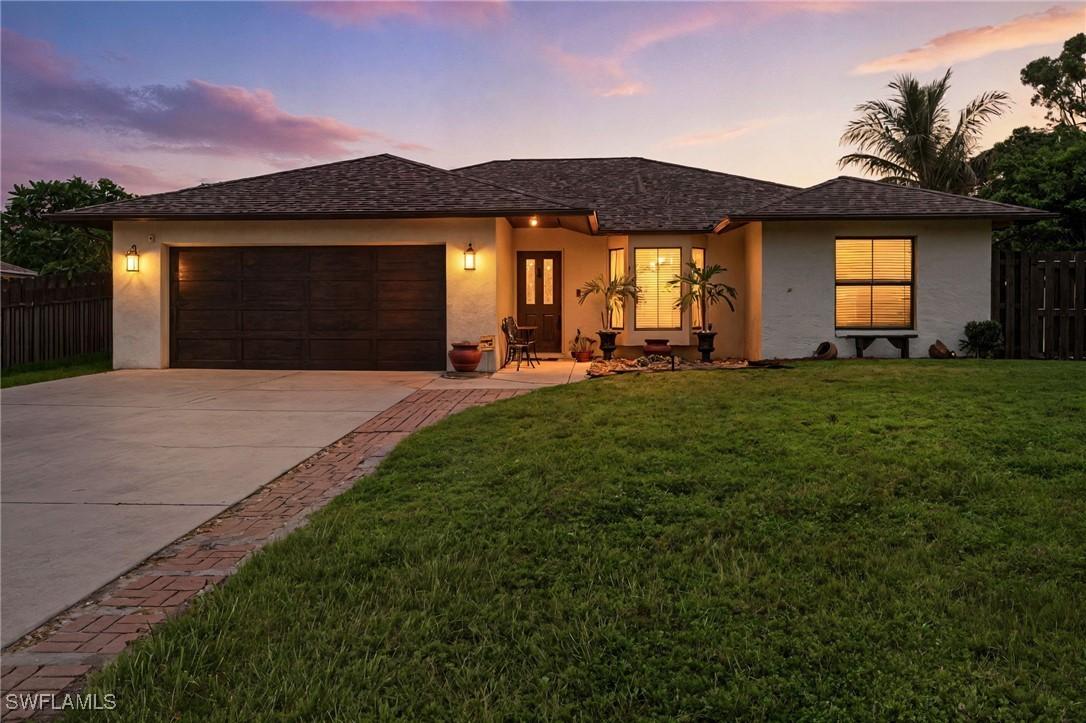 5017 28th Ave., Naples, FL 34116