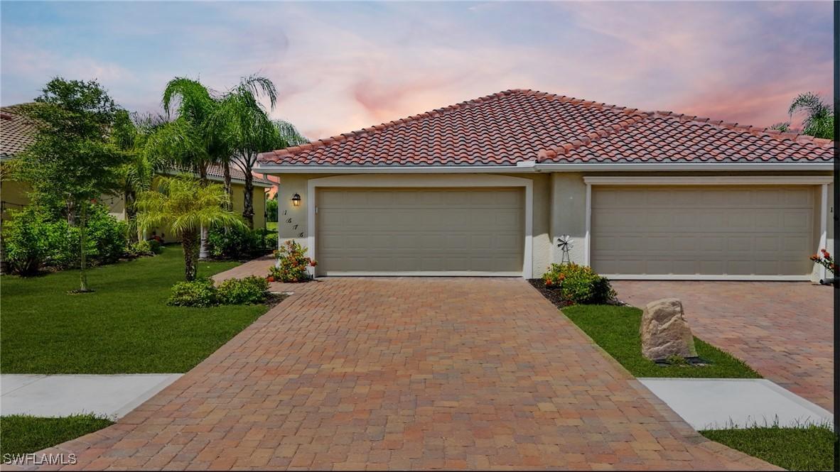 1676 Alameda Dr., Naples, FL 34120