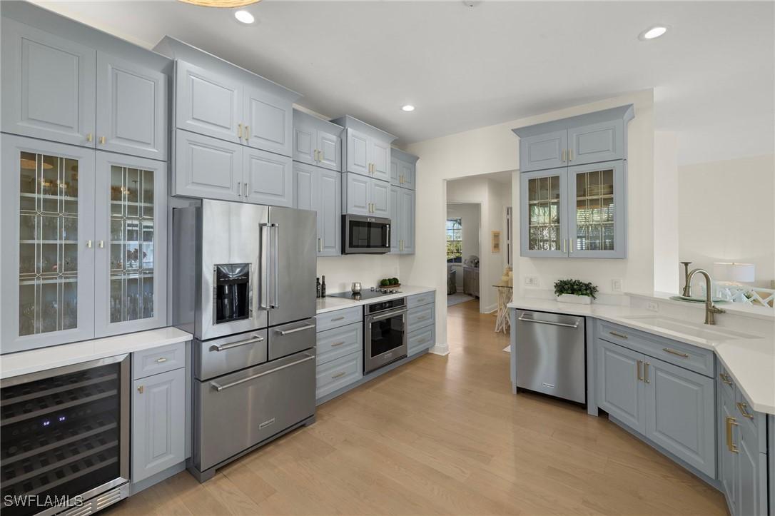 5065 Yacht Harbor Dr. #203, Naples, FL 34112