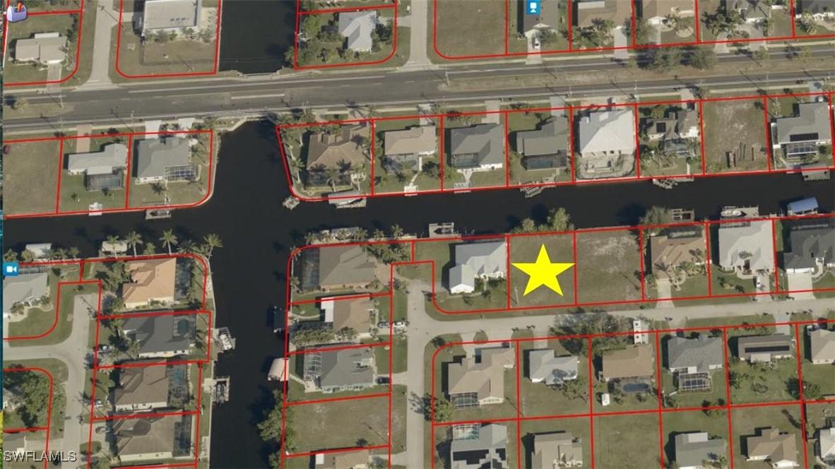 427 SW 40th Ter., Cape Coral, FL 33914