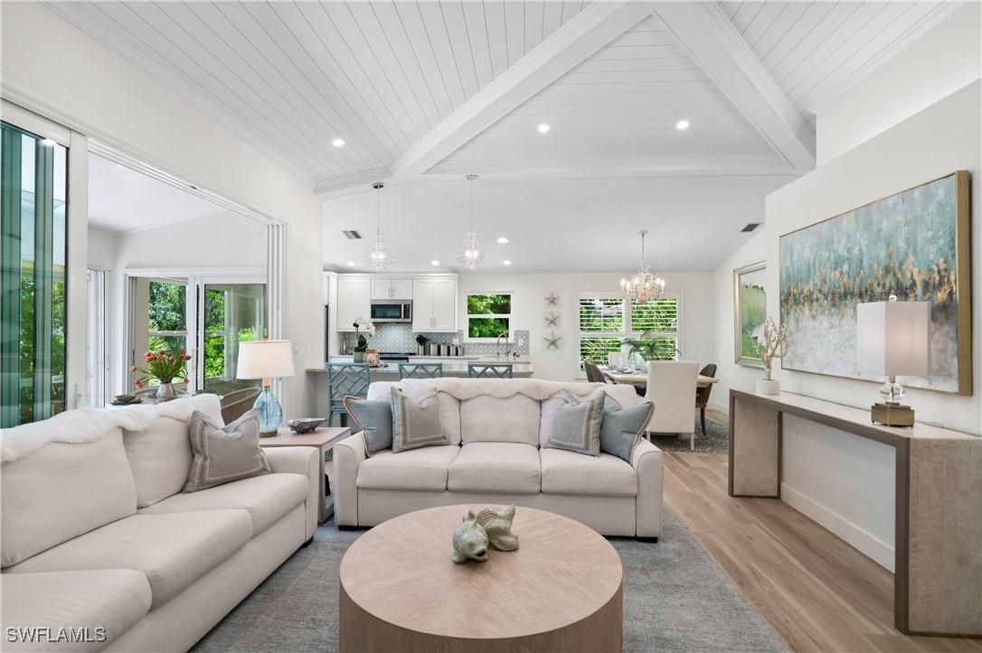 347 Emerald Bay Cir. #S7, Naples, FL 34110