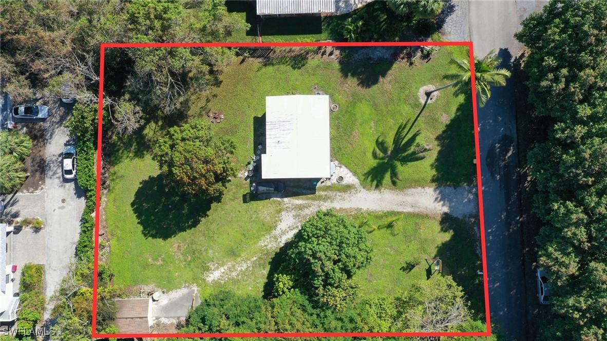 1135 Shady Rest Ln., Naples, FL 34103