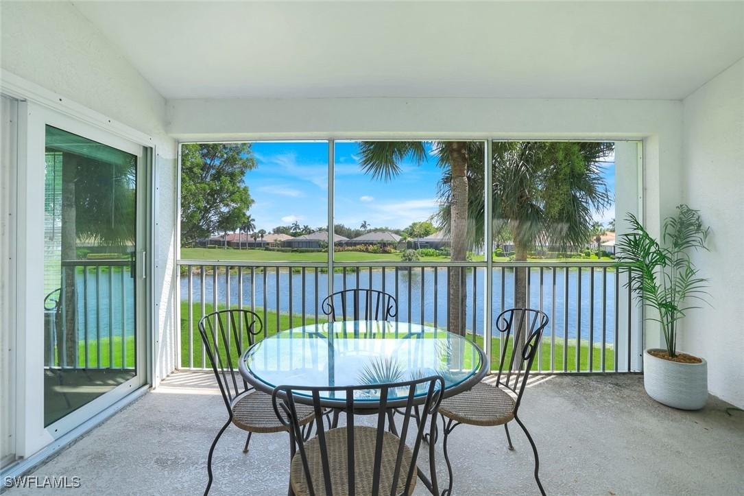 5959 Sand Wedge Ln. #406, Naples, FL 34110