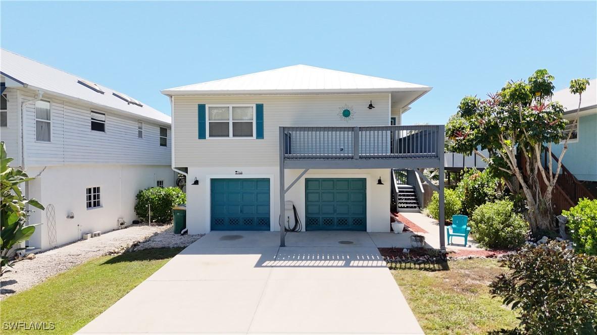 768 Park Ave., Naples, FL 34110