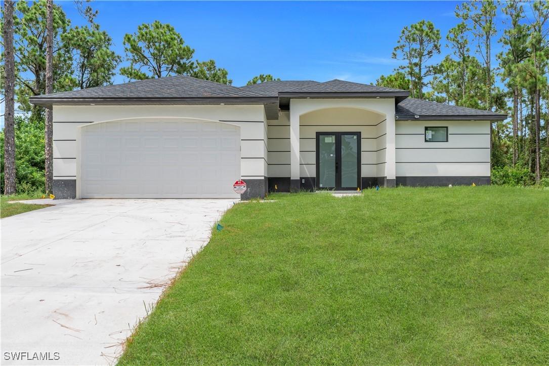 5222 Lee St., Lehigh Acres, FL 33971