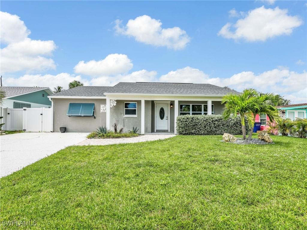 195 Hibiscus Dr., Fort Myers Beach, FL 33931