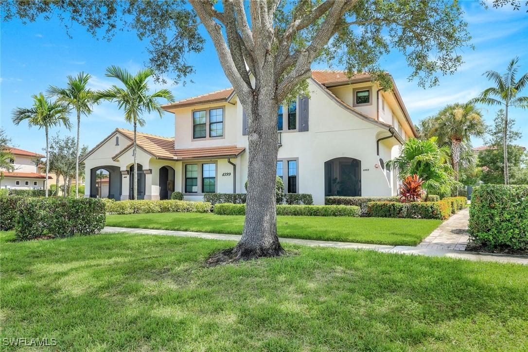 1399 Santiago Cir. #1103, Naples, FL 34113