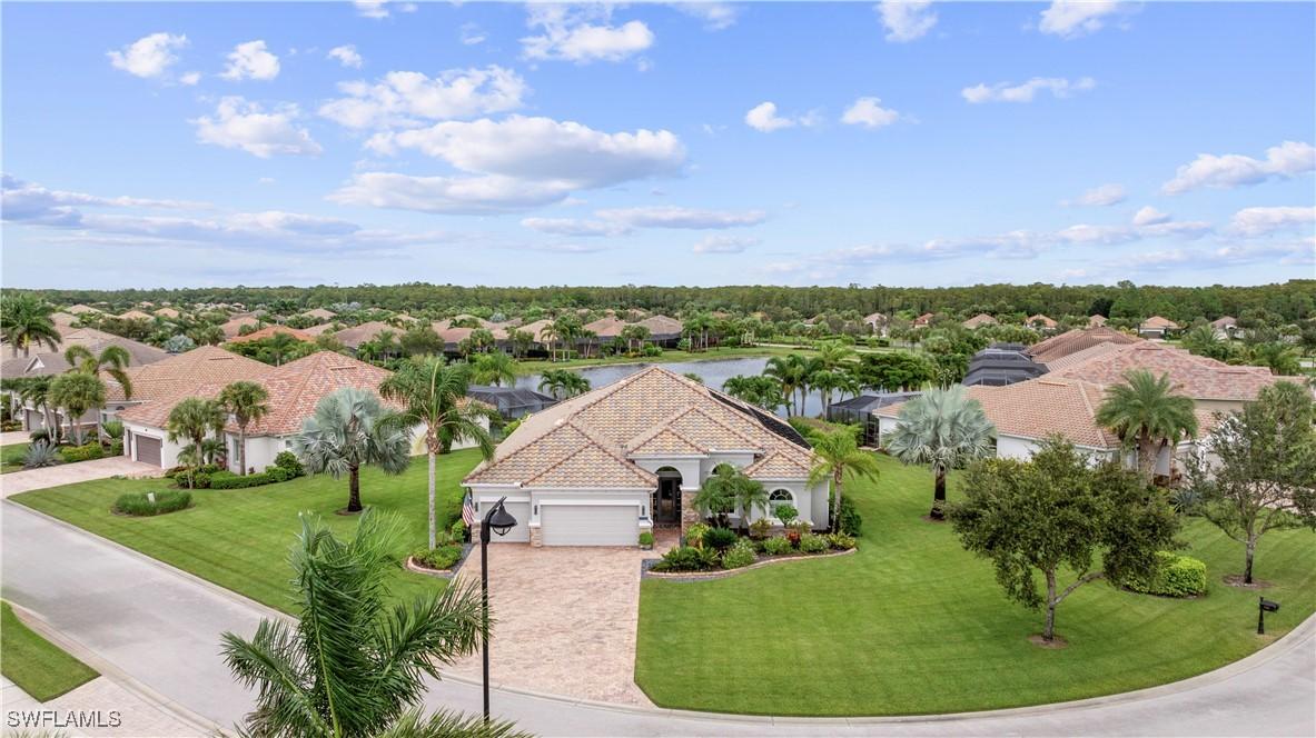 9052 Graphite Cir., Naples, FL 34120