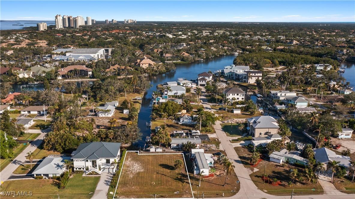 4460 Tarpon Ave., Bonita Springs, FL 34134