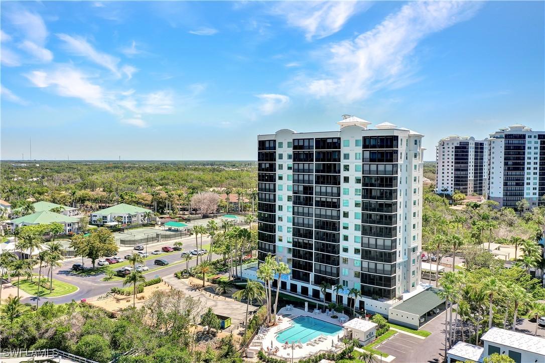 430 Cove Tower Dr. #403, Naples, FL 34110
