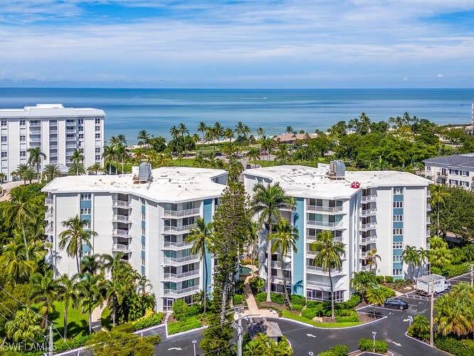 1300 Gulf Shore Blvd. #505, Naples, FL 34102