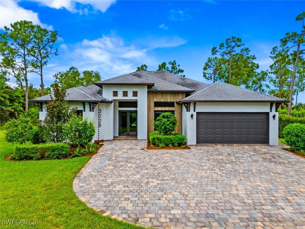 3028 Woodstock Ave., Naples, FL 34120