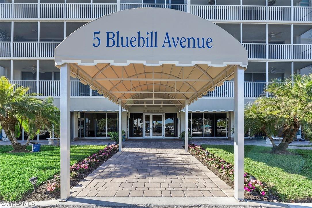 5 Bluebill Ave. #701, Naples, FL 34108