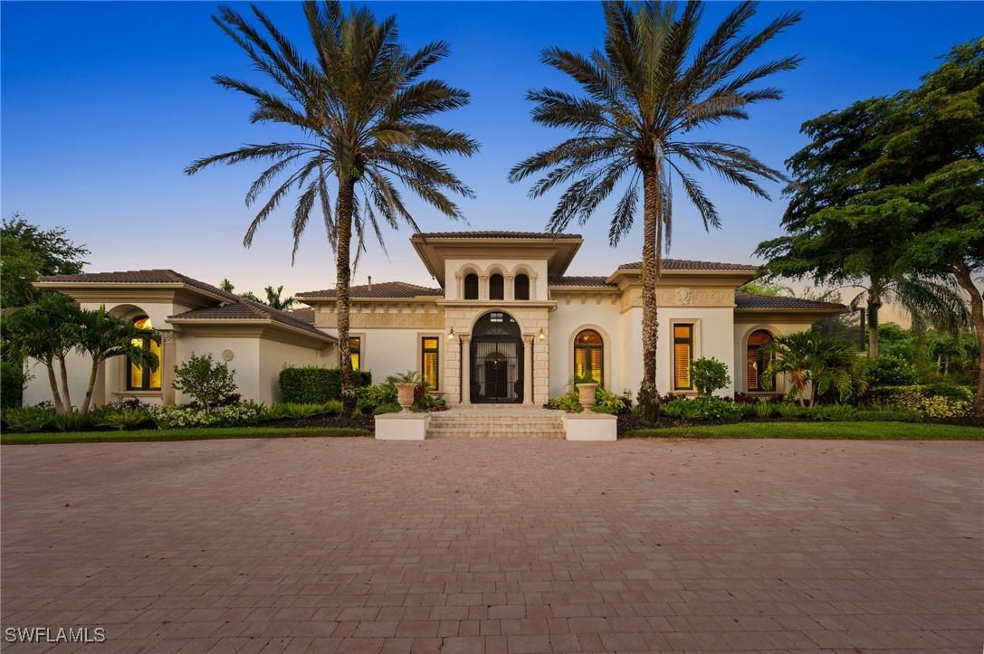 6489 Highcroft Dr., Naples, FL 34119