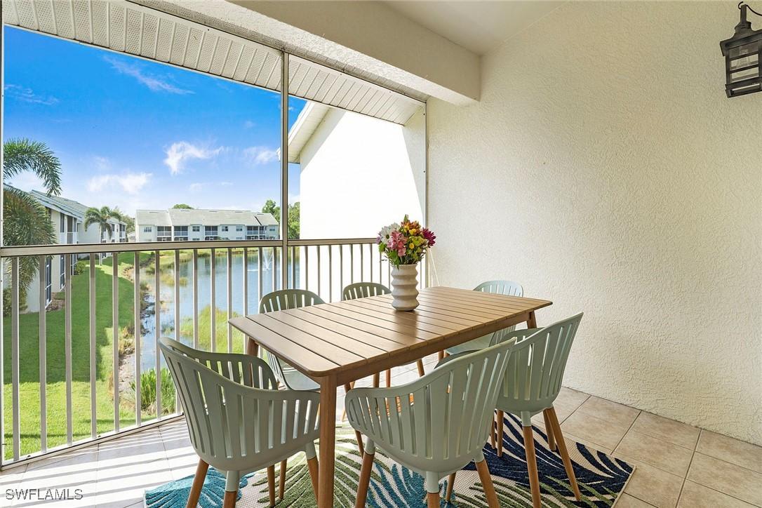 4940 Cougar Ct. #201, Naples, FL 34109