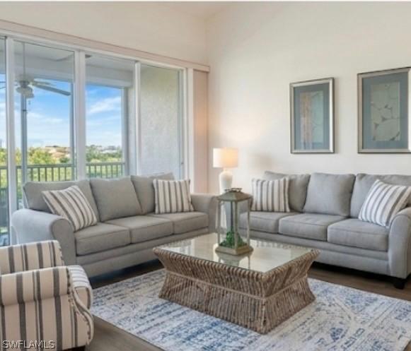 14751 Hole In One Cir. #PH8, Fort Myers, FL 33919