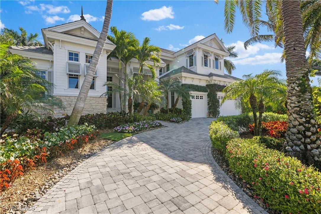 532 Pine Grove Ln., Naples, FL 34103