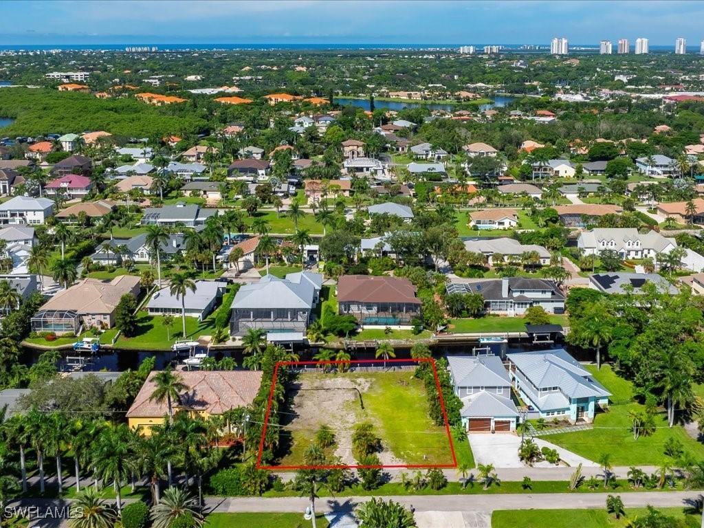 27098 Del Ln., Bonita Springs, FL 34135