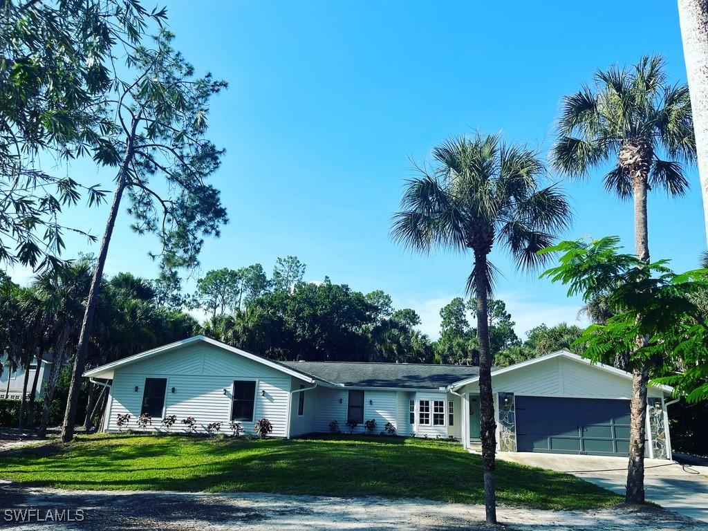 6060 Golden Oaks Ln., Naples, FL 34119