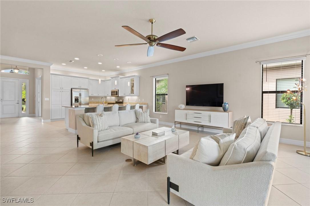 4554 Luminary Ave., Naples, FL 34119