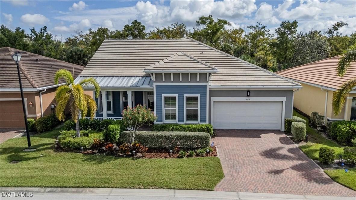 3845 Helmsman Dr., Naples, FL 34120