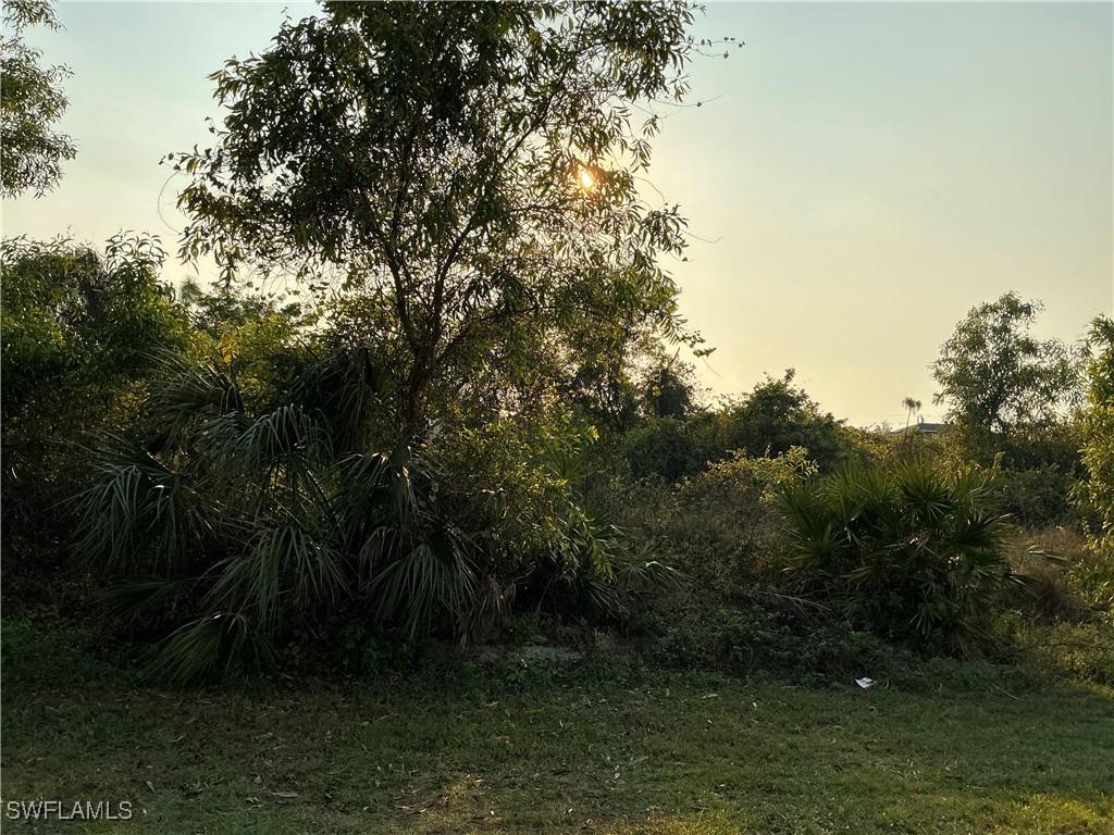 5205/5207 29th St., Lehigh Acres, FL 33973