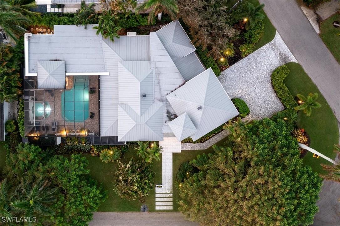 367 5th Ave., Naples, FL 34102