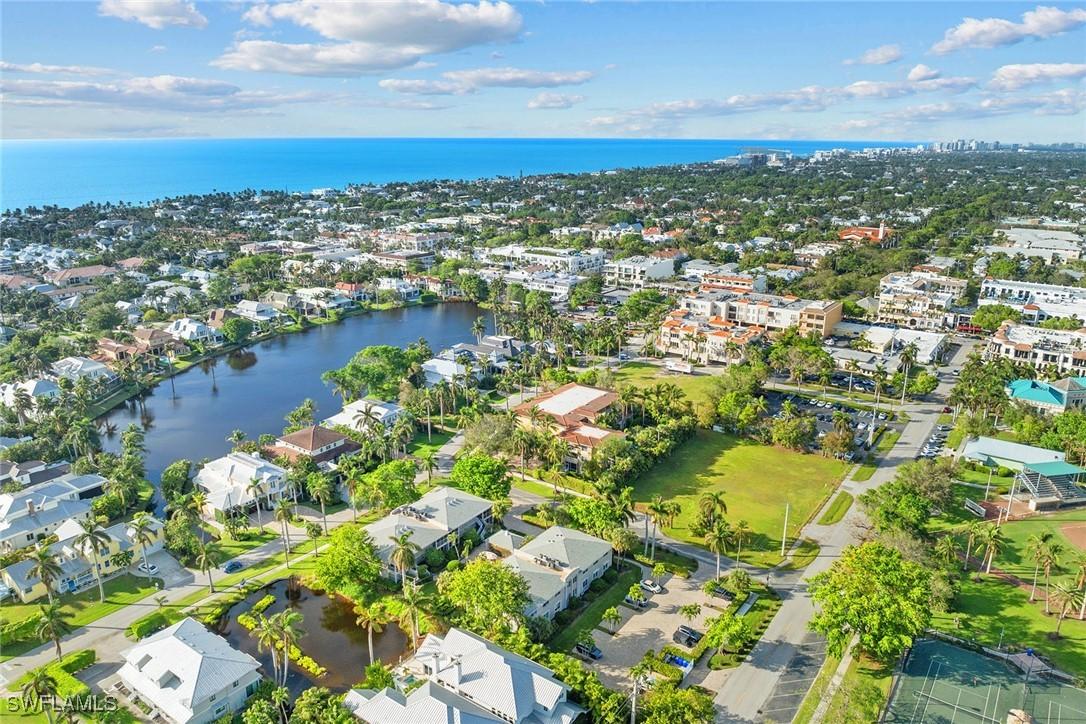 604 7th Ave. #A-604, Naples, FL 34102