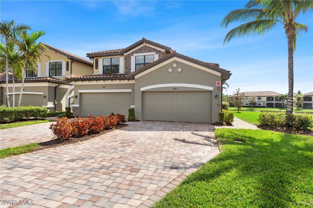 9130 Napoli Ct. #102, Naples, FL 34113