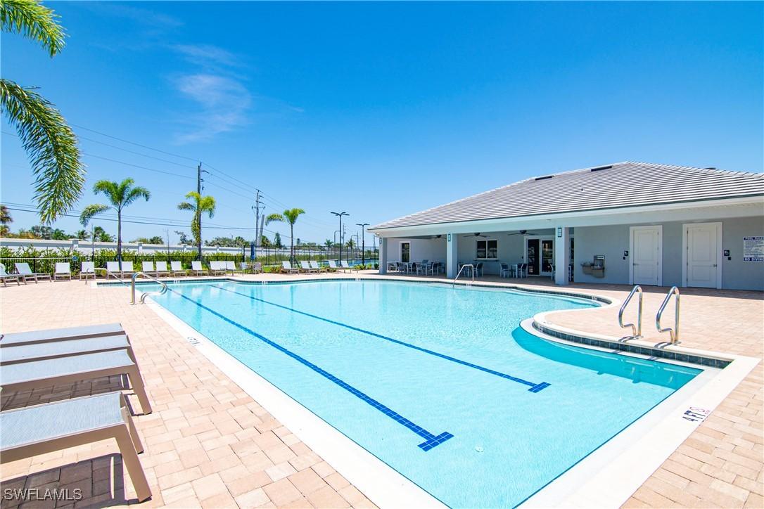 1033 Tranquil Brook Dr., Naples, FL 34114