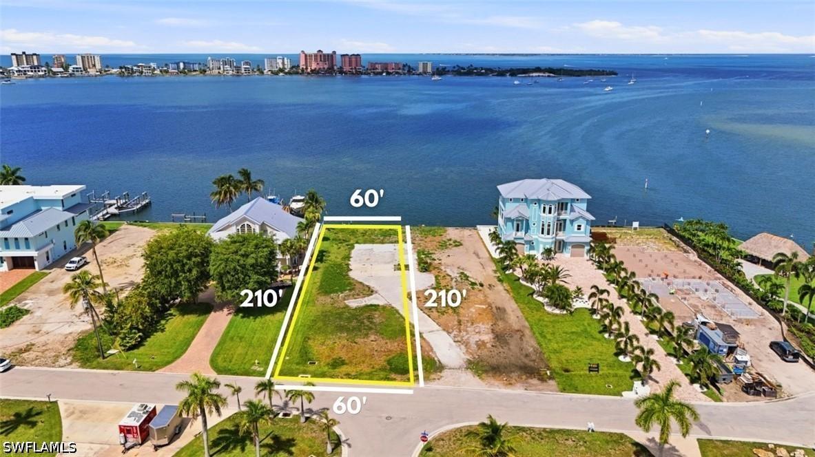 926 San Carlos Dr., Fort Myers Beach, FL 33931
