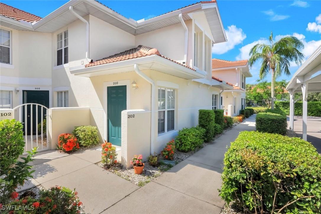 4920 Deerfield Way #B202, Naples, FL 34110