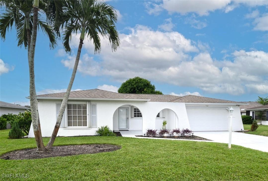 104 Picardy Ct., Naples, FL 34112