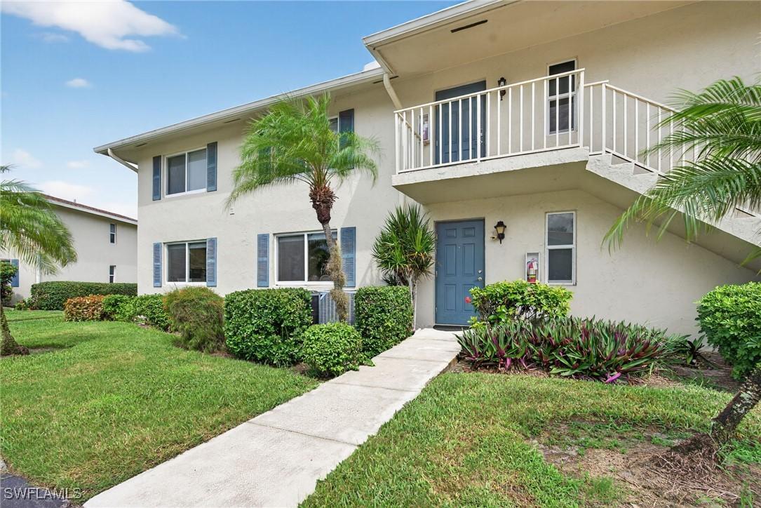 219 Memory Ln. #3, Naples, FL 34112