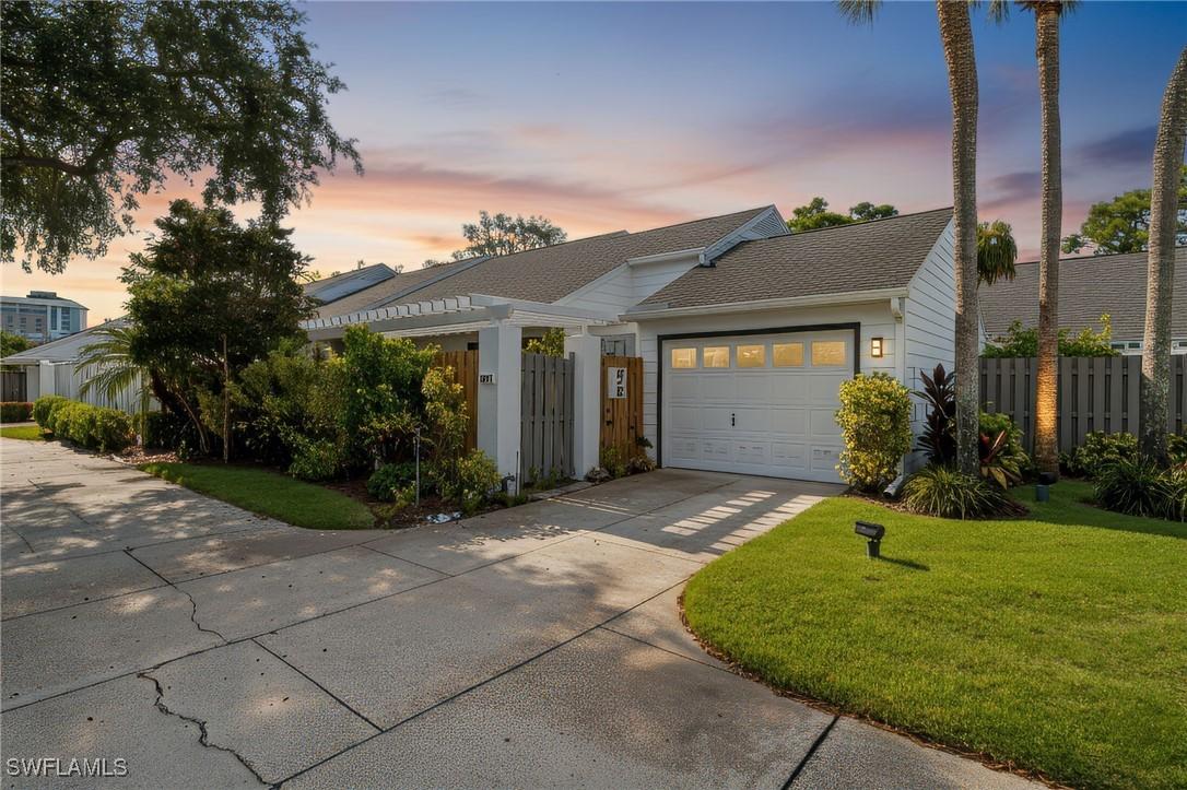 879 Meadowland Dr. #C, Naples, FL