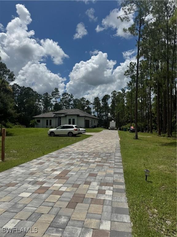 1412 22nd Ave., Naples, FL 34120