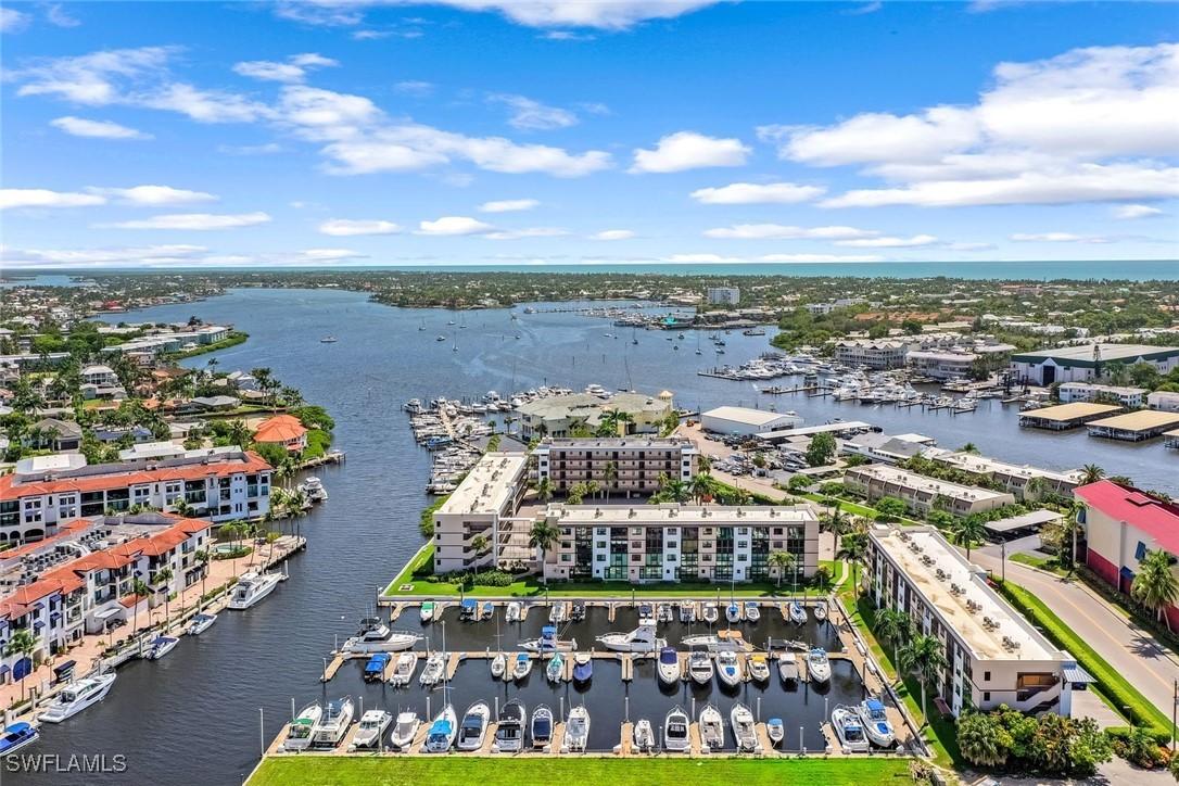 807 River Point Dr. #102D, Naples, FL 34102