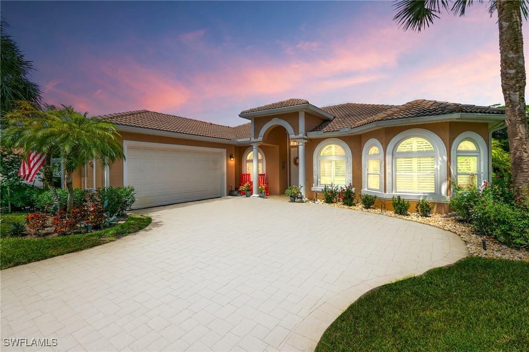 3954 Recreation Ln., Naples, FL 34116