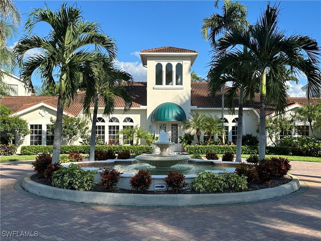 4690 Saint Croix Ln. #418, Naples, FL 34109