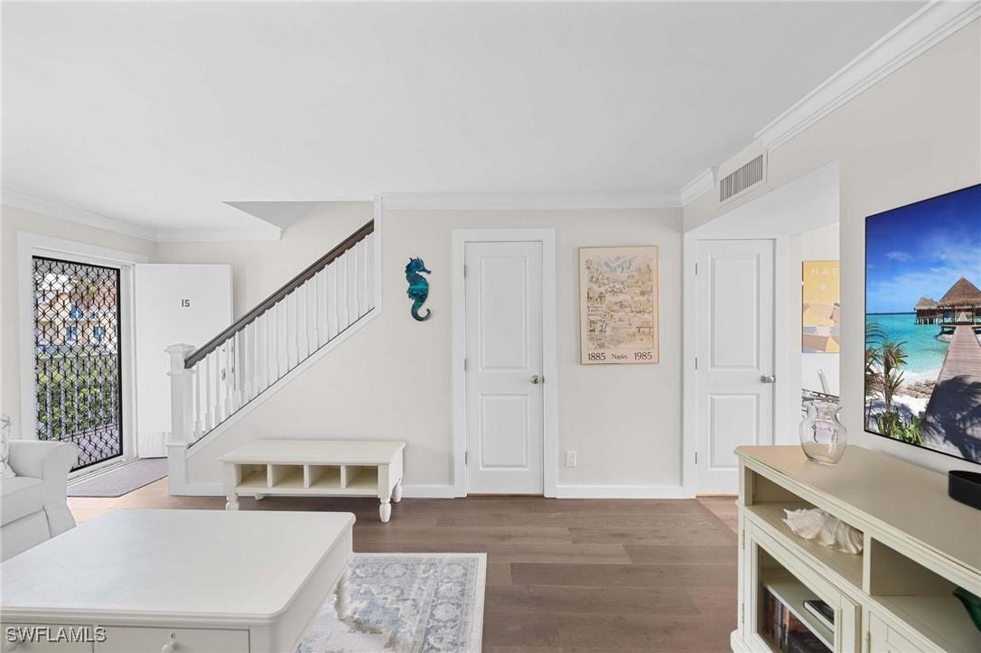 1222 Gordon Dr. #15, Naples, FL 34102