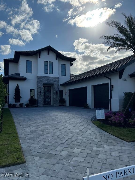 6642 Palisades Ave., Naples, FL 34109