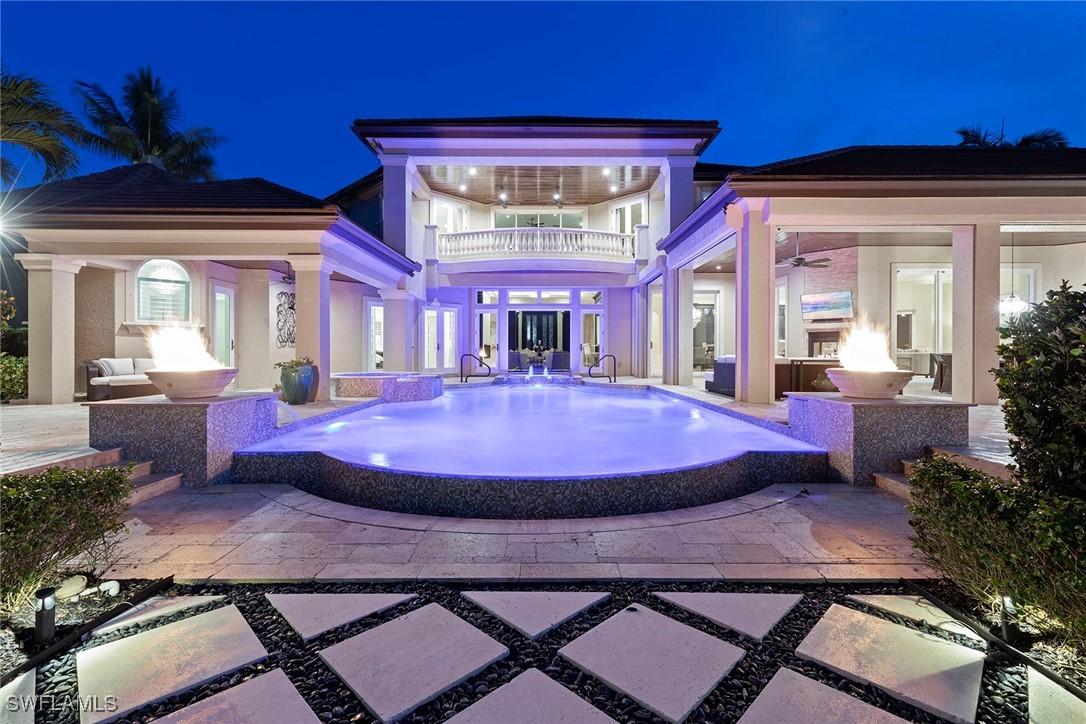 8732 Purslane Dr., Naples, FL 34109