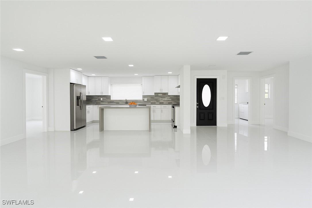 13880 Lazy Ln., Fort Myers, FL 33905