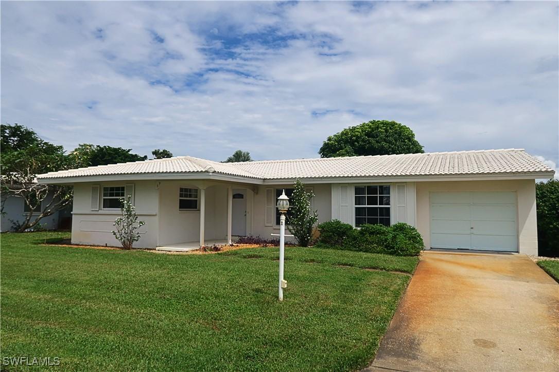 59 Hilo Ct., Naples, FL 34112