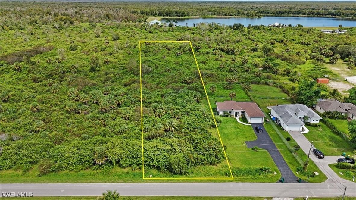 745 41st Ave., Naples, FL 34120