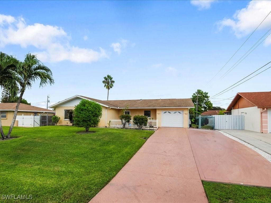 2944 50th St., Naples, FL 34116