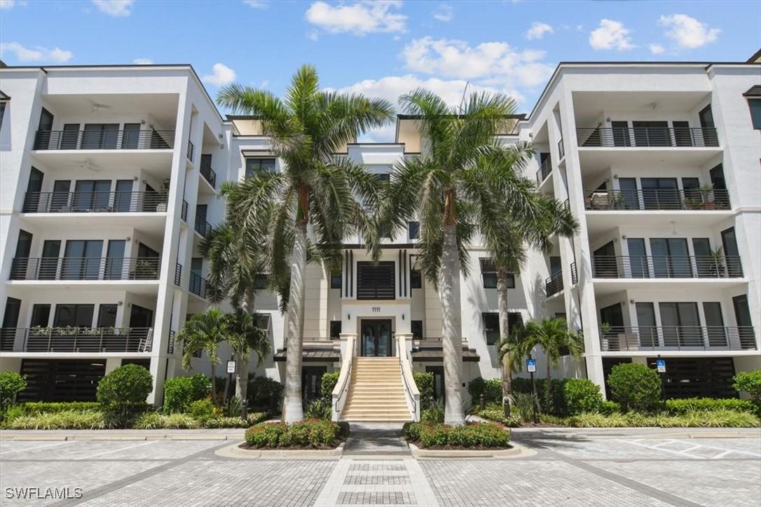 1111 Central Ave. #207, Naples, FL 34102